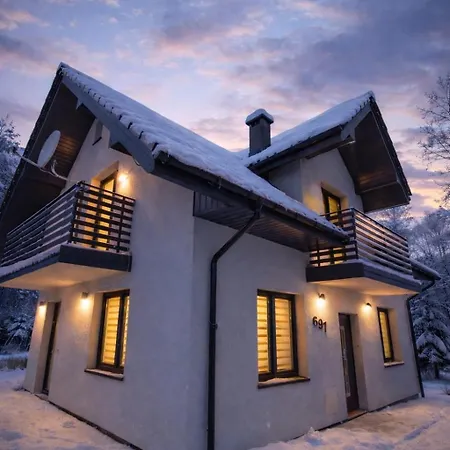 Pod Lopieniem Z Sauna I Balia Вілла